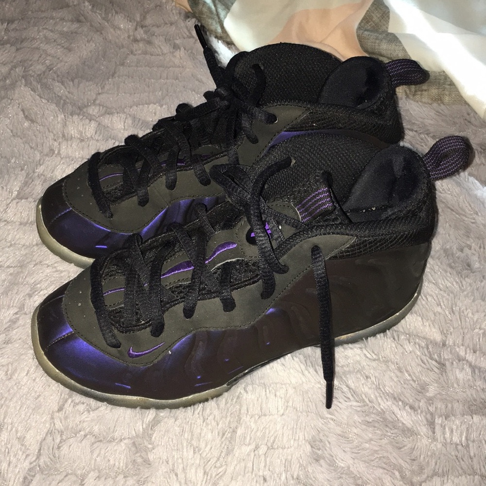 Kids foam posite  size 1Y